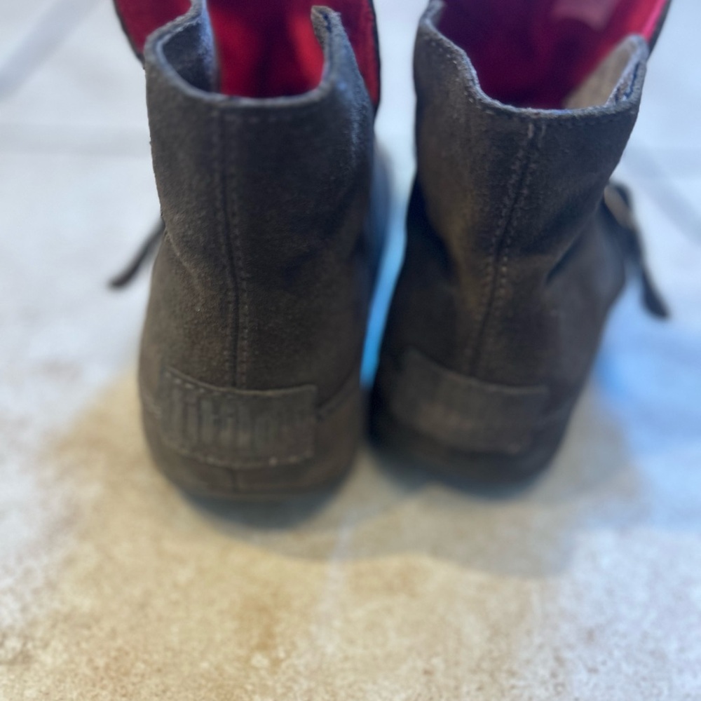 Fit Flop brown booties size 8/39 women's - Picture 2 of 6